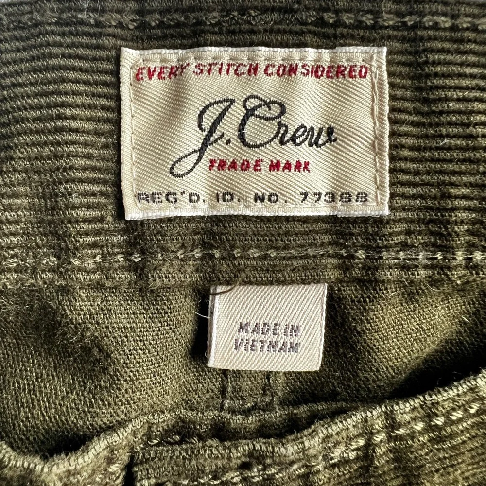 J. Crew Style 484 Corduroy Pants Slim Fit Men’s Olive Green